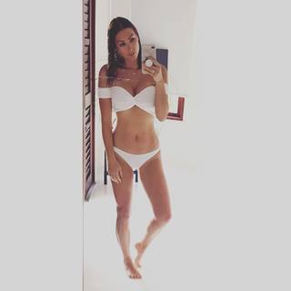 Luisa Zissman feet photo thumbnail