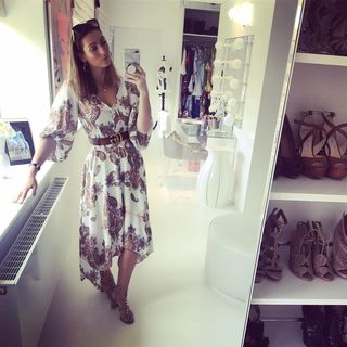 Luisa Zissman feet photo thumbnail
