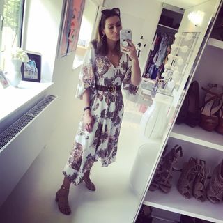 Luisa Zissman feet photo thumbnail