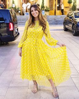 Luisa Zissman feet photo thumbnail