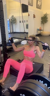 Luisa Zissman feet photo thumbnail