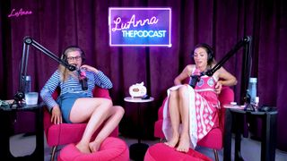 Luisa Zissman feet photo thumbnail