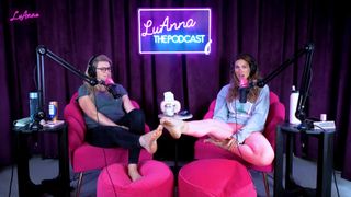 Luisa Zissman feet photo thumbnail