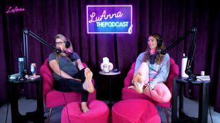 Luisa Zissman feet photo thumbnail