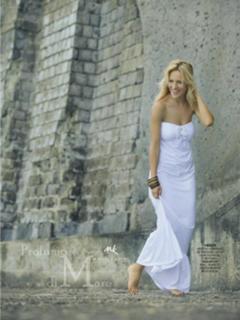Luisana Lopilato feet photo thumbnail