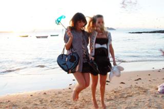 Luisana Lopilato feet photo thumbnail