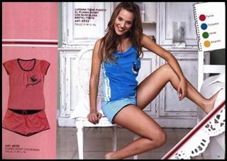 Luisana Lopilato feet photo thumbnail