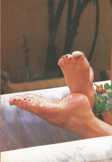 Luiza Ambiel feet photo 16