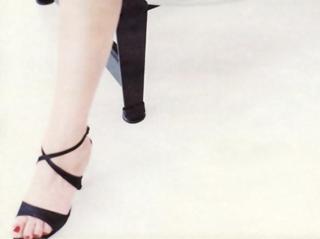 Luiza Ambiel feet photo 11