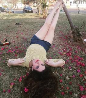 Luiza Ambiel feet photo 12