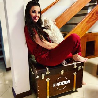 Luiza Ambiel feet photo 9