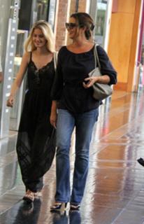 Luiza Brunet feet photo 1