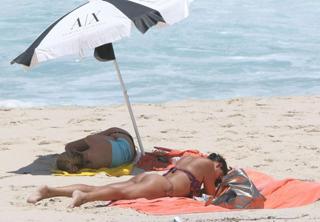 Luiza Brunet feet photo 14