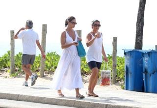 Luiza Brunet feet photo 17