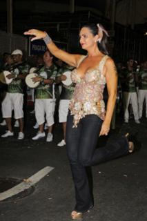 Luiza Brunet feet photo 9