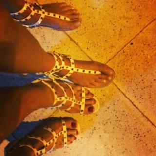 Luiza Brunet feet photo 14