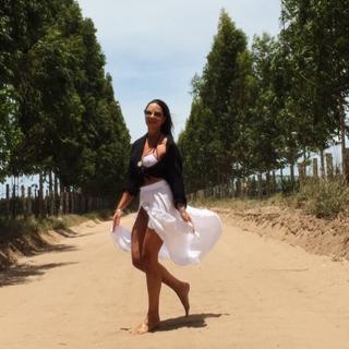 Luiza Brunet feet photo 10