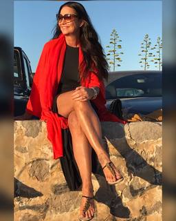 Luiza Brunet feet photo 7