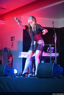 Luiza Possi feet photo thumbnail
