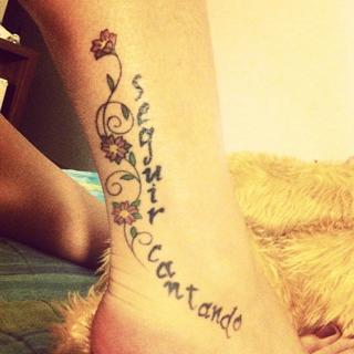 Luiza Possi feet photo thumbnail