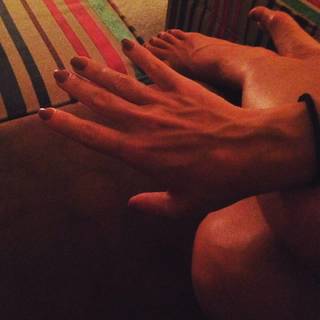 Luiza Possi feet photo thumbnail