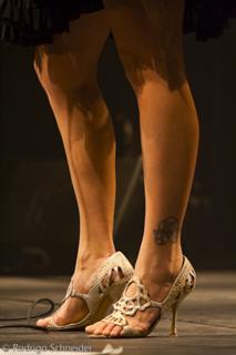 Luiza Possi feet photo 1