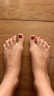 Luiza Possi feet photo thumbnail