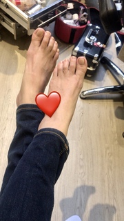 Luiza Possi feet photo thumbnail
