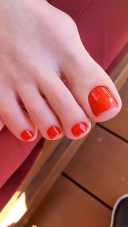 Luiza Possi feet photo thumbnail