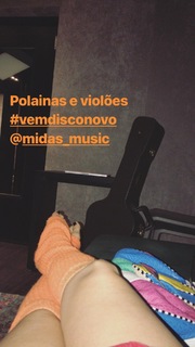 Luiza Possi feet photo thumbnail