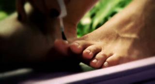 Luiza Possi feet photo thumbnail