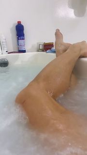 Luiza Tomé feet photo 11