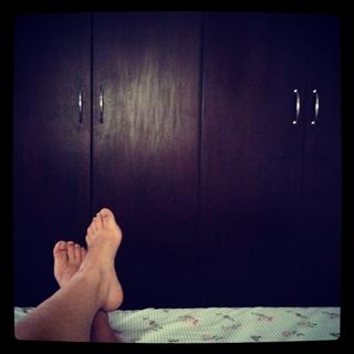 Luiza Valdetaro feet photo 11
