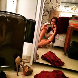 Luiza Valdetaro feet photo 15
