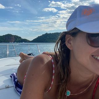 Luiza Valdetaro feet photo 12