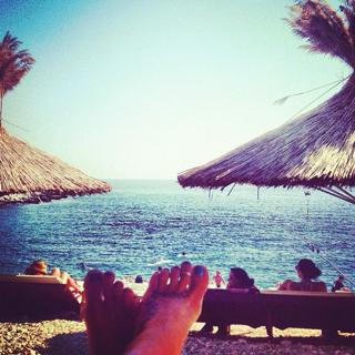 Luize Altenhofen feet photo 13