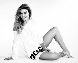 Luize Altenhofen feet photo 10