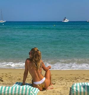 Luize Altenhofen feet photo 18