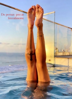 Luize Altenhofen feet photo 20