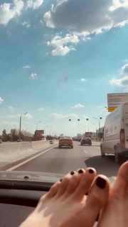 Lukerya Ilyashenko feet photo 4
