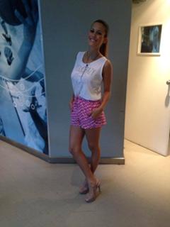 Luli Fernández feet photo thumbnail