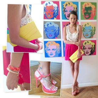 Luli Fernández feet photo thumbnail