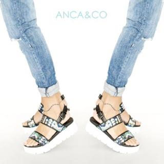 Luli Fernández feet photo thumbnail