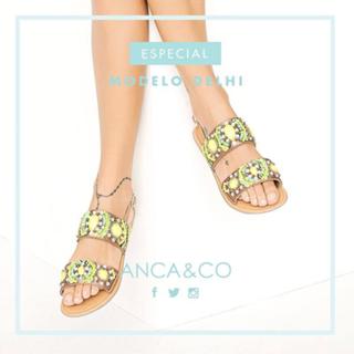 Luli Fernández feet photo thumbnail