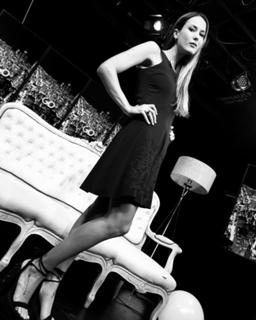 Luli Fernández feet photo thumbnail
