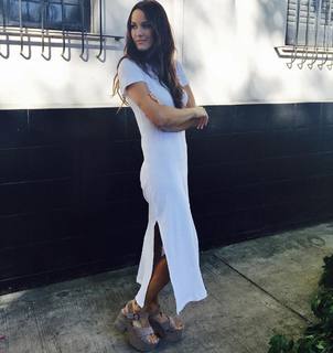 Luli Fernández feet photo thumbnail