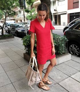 Luli Fernández feet photo thumbnail