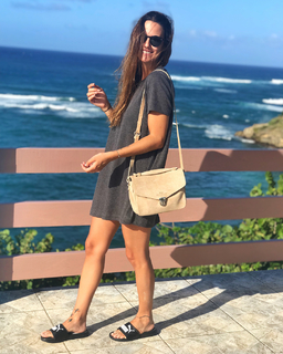 Luli Fernández feet photo thumbnail
