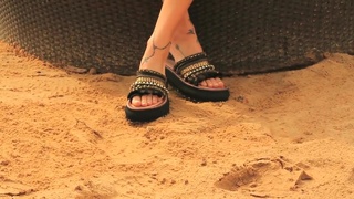 Luli Fernández feet photo thumbnail