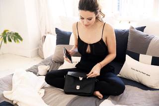 Luli Fernández feet photo thumbnail
